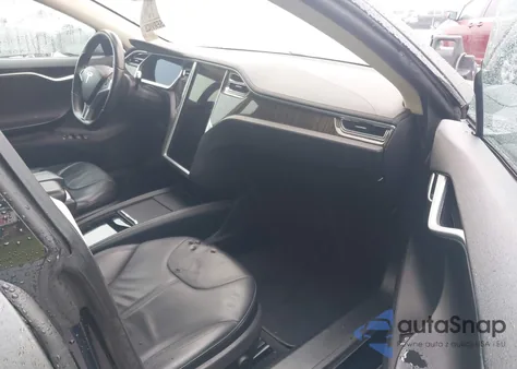2013 Tesla Model S из США, поврежденный, VIN 5YJSA1DN4DFP09961